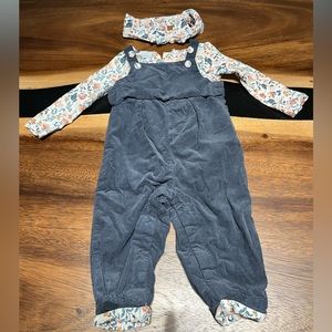 Tahari baby girl jumpsuit + onesie + bow 6-9mo
